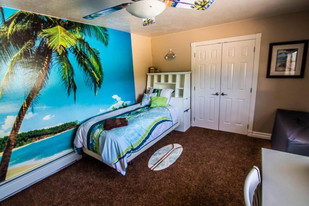 Tacit Shadow Resort Paradise Deluxe Suite, Gym, Coffee Bar, Hot-Tub, Free Laundry, Food Available Parowan Eksteriør bilde