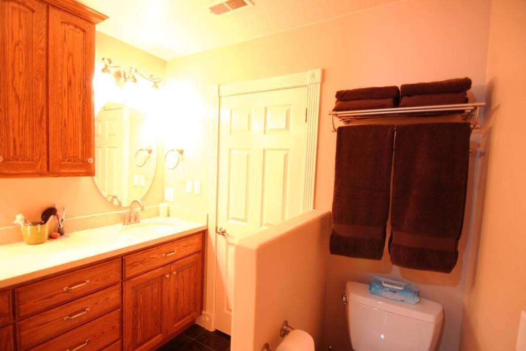 Tacit Shadow Resort Paradise Deluxe Suite, Gym, Coffee Bar, Hot-Tub, Free Laundry, Food Available Parowan Eksteriør bilde